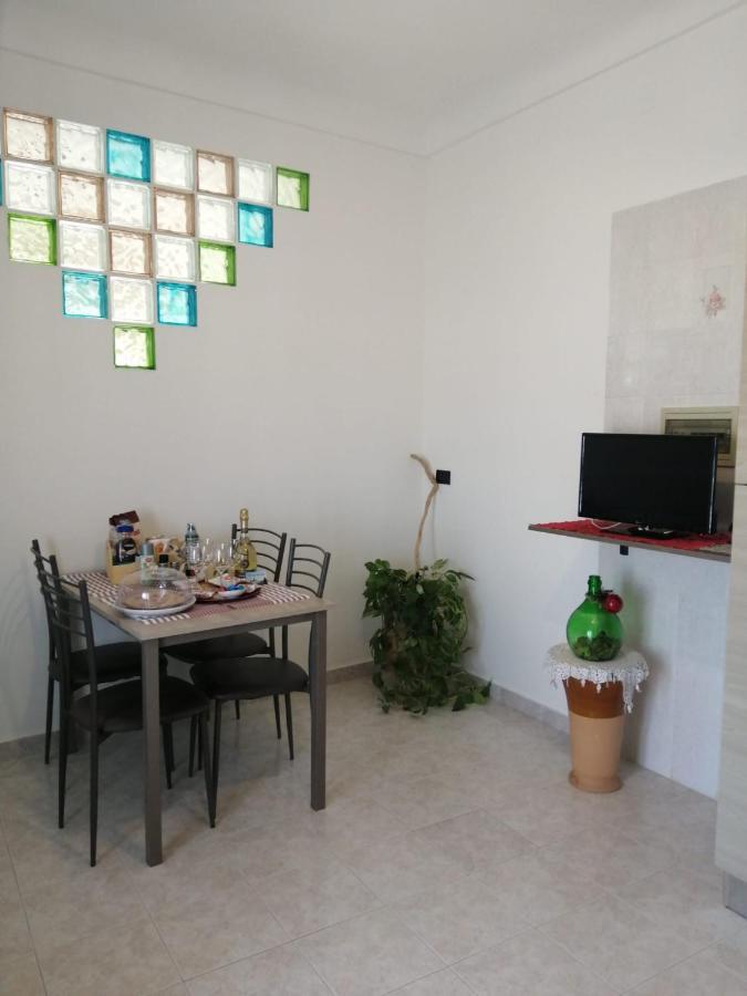 La Casa Nel Vico Apartment Locorotondo Exterior photo